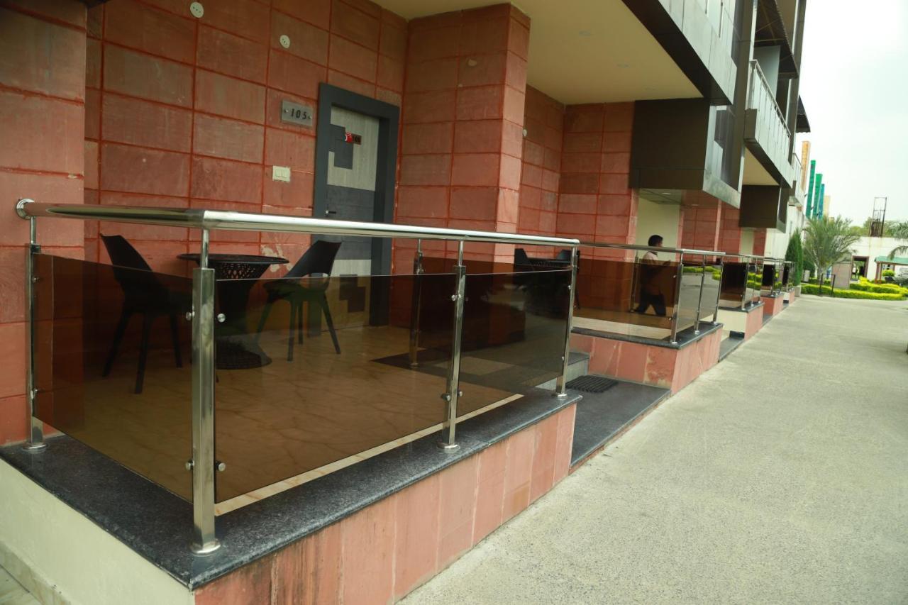 Hotel Sukhdeo Palace Gaya Luaran gambar