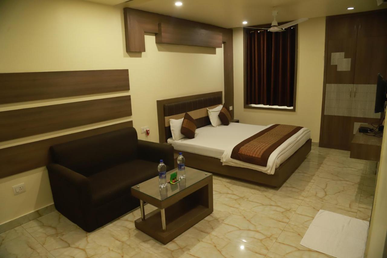 Hotel Sukhdeo Palace Gaya Luaran gambar