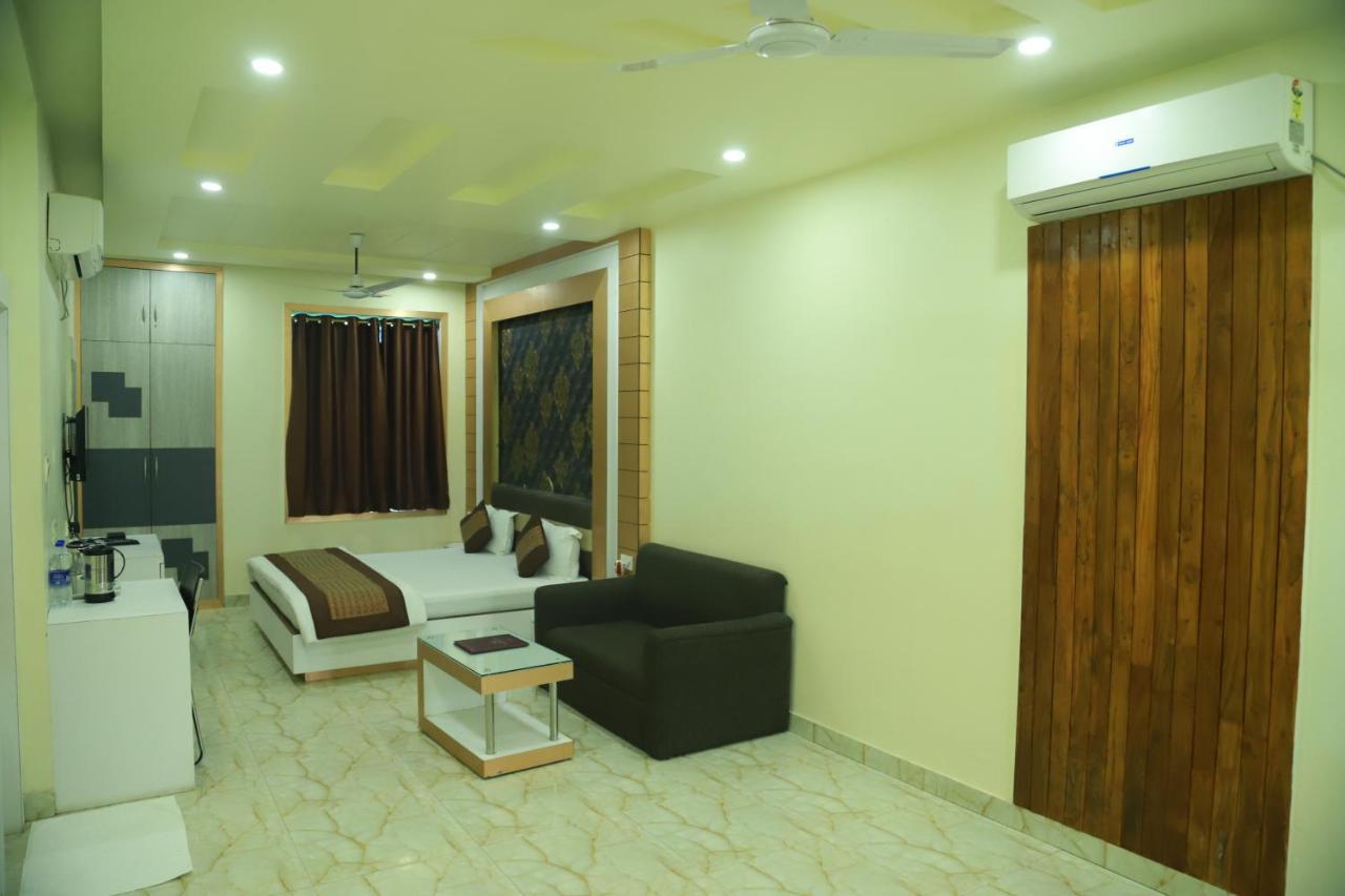 Hotel Sukhdeo Palace Gaya Luaran gambar