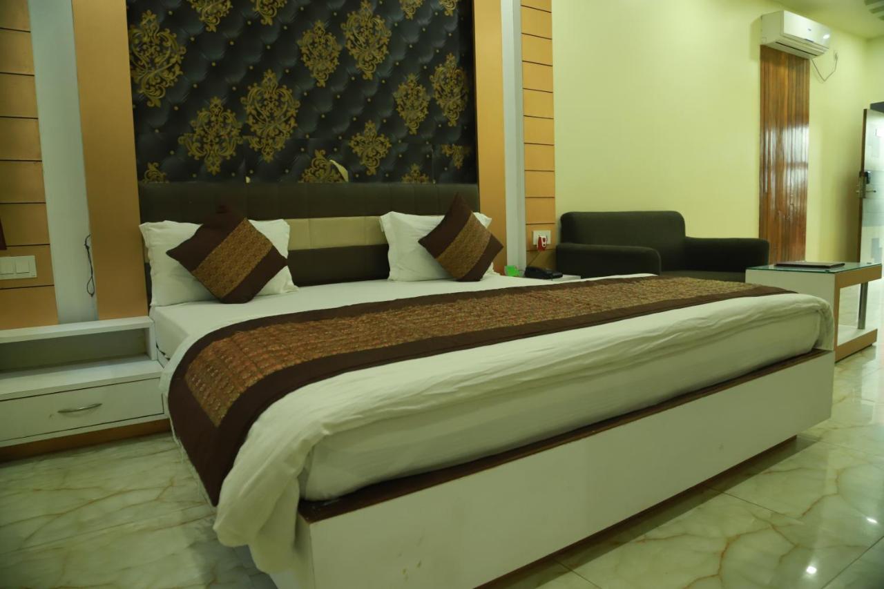 Hotel Sukhdeo Palace Gaya Luaran gambar